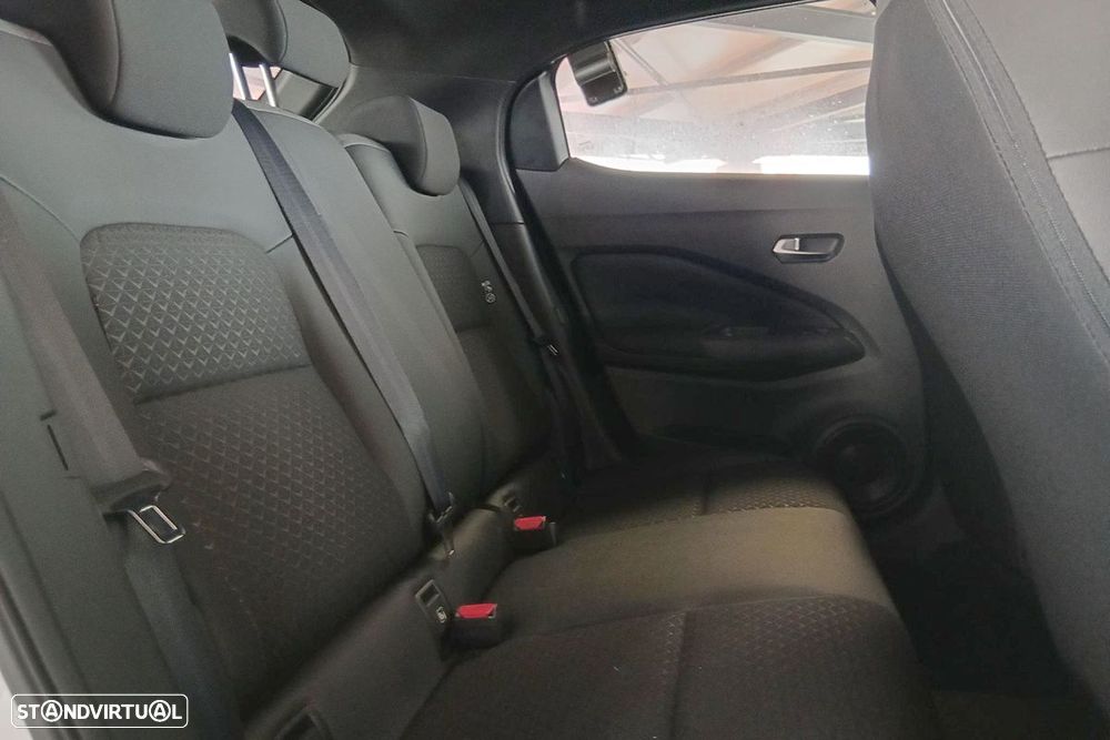 Nissan Juke 1.0 DIG-T N-Connecta - 16