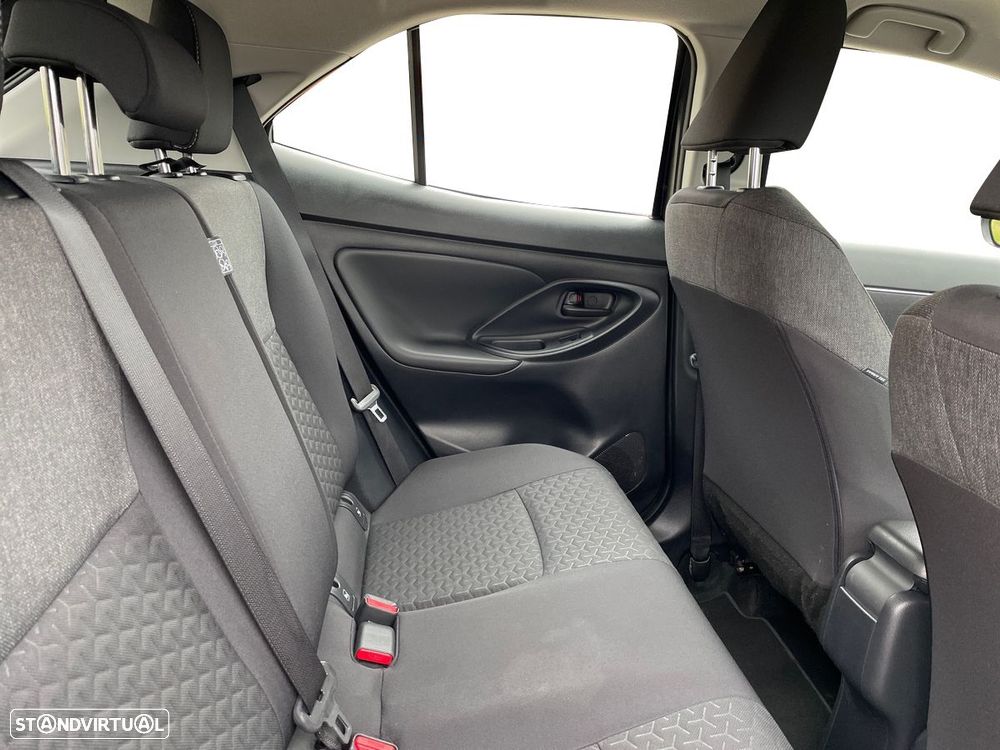 Toyota Yaris Cross 1.5 HDF Comfort Plus - 7