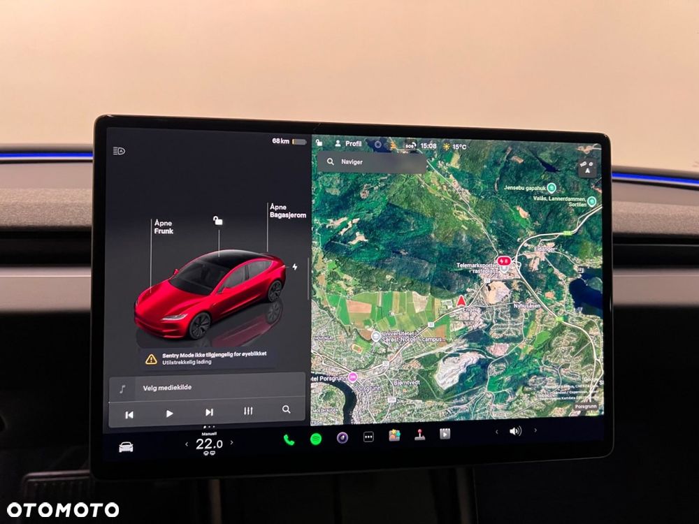 Tesla Model 3 - 23