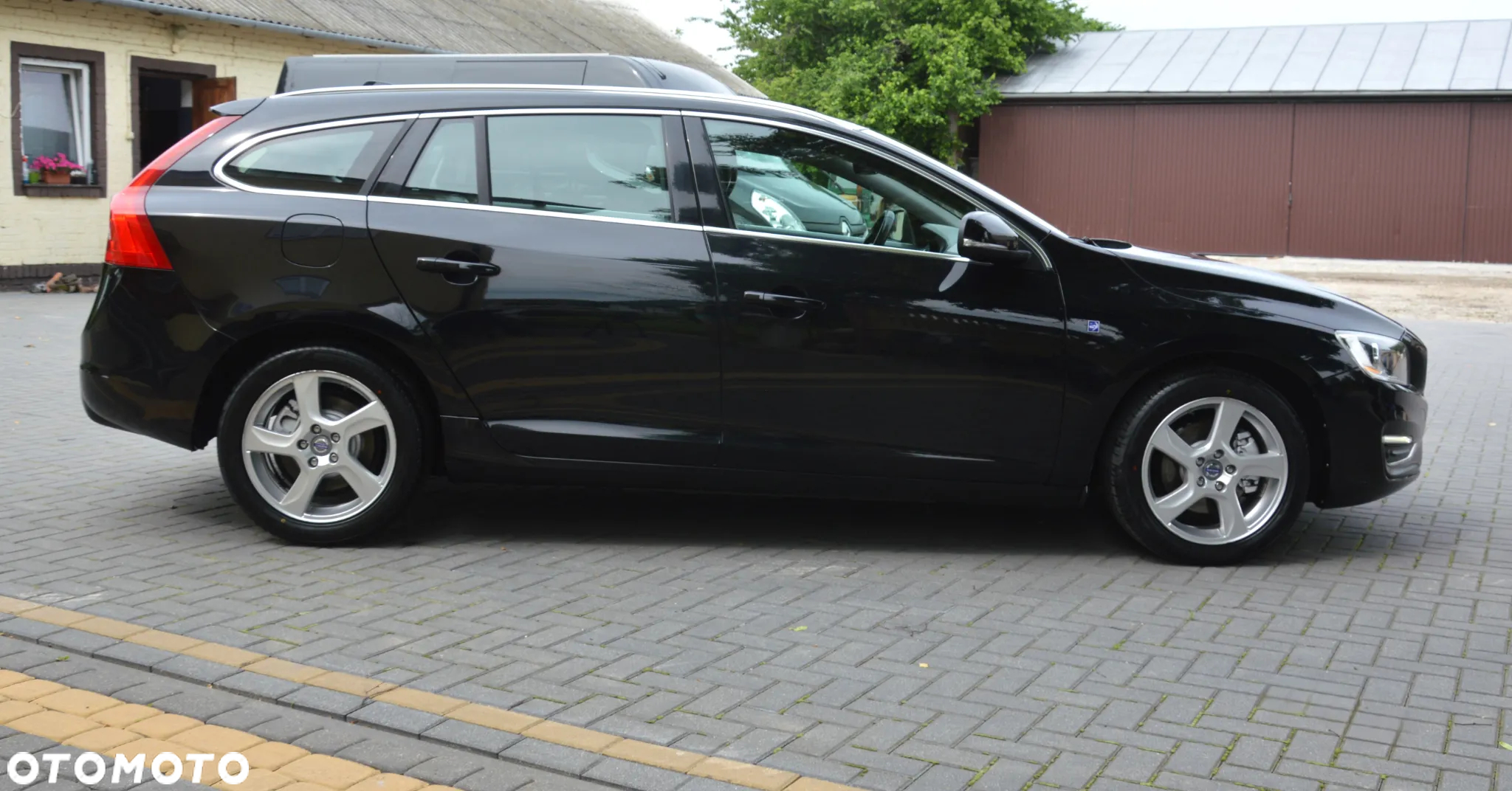 Volvo V60 - 11