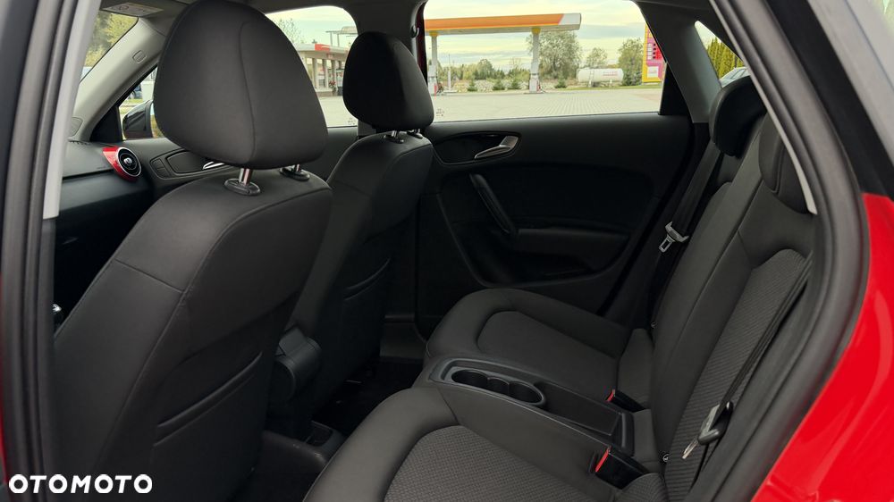 Audi A1 Sportback 1.4 TFSI cylinder on demand S line Sportpaket - 37