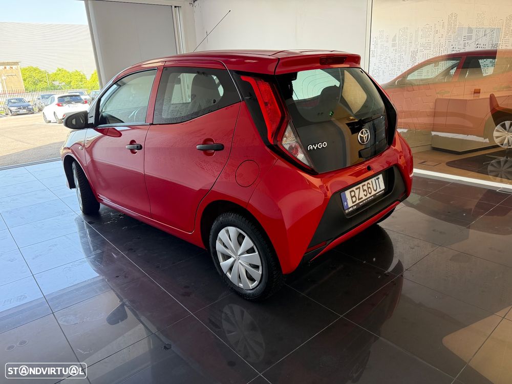 Toyota Aygo x-cite - 5