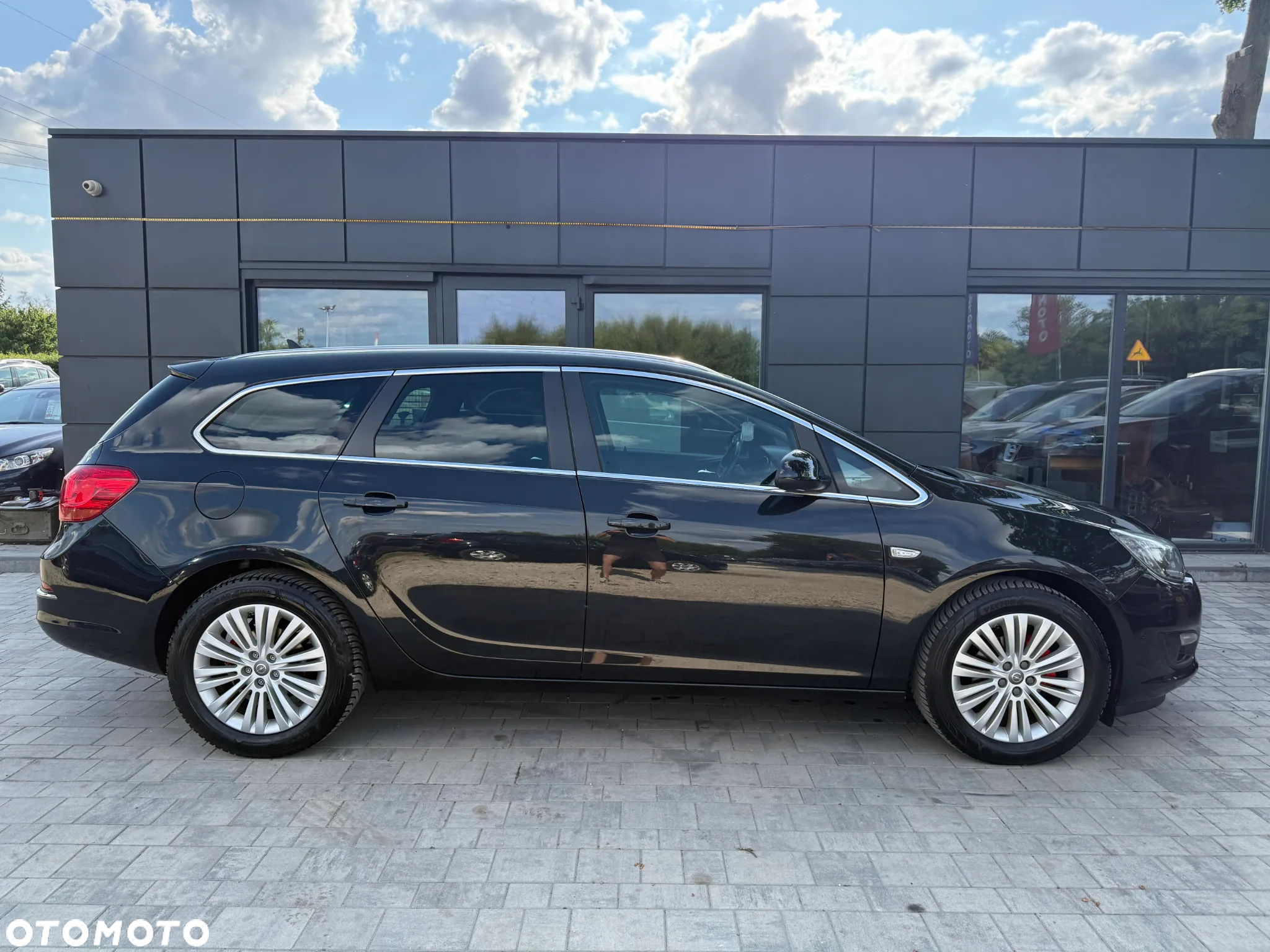 Opel Astra IV 1.4 T Cosmo S&S - 26