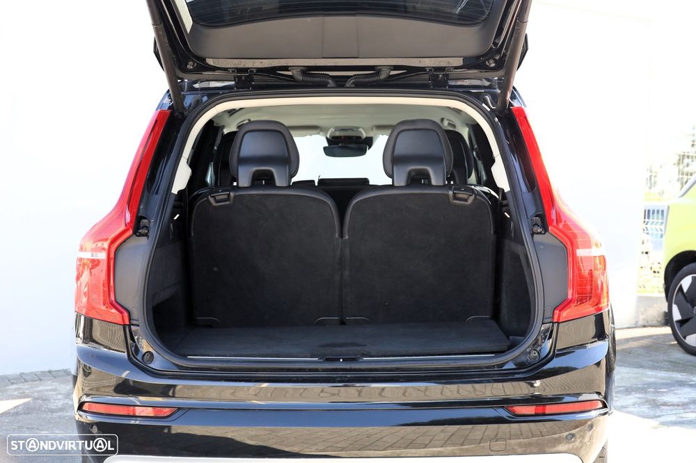 Volvo XC 90 2.0 T8 PHEV Momentum Plus AWD - 4