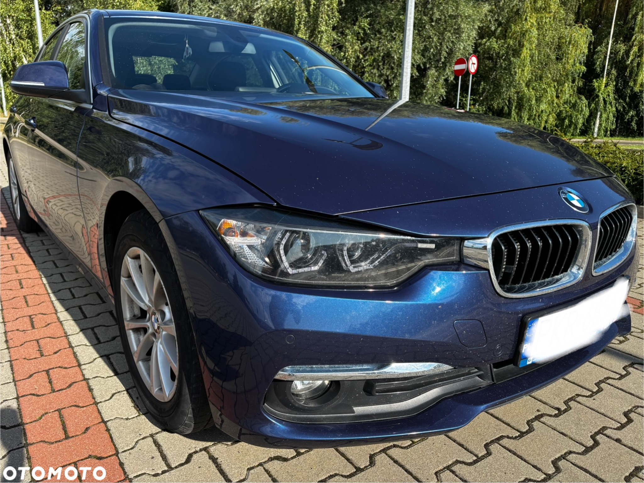 BMW Seria 3 318d - 3