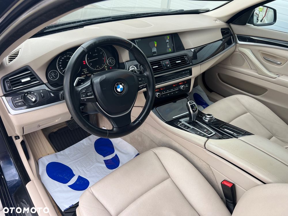 BMW Seria 5 530d xDrive Sport-Aut - 8