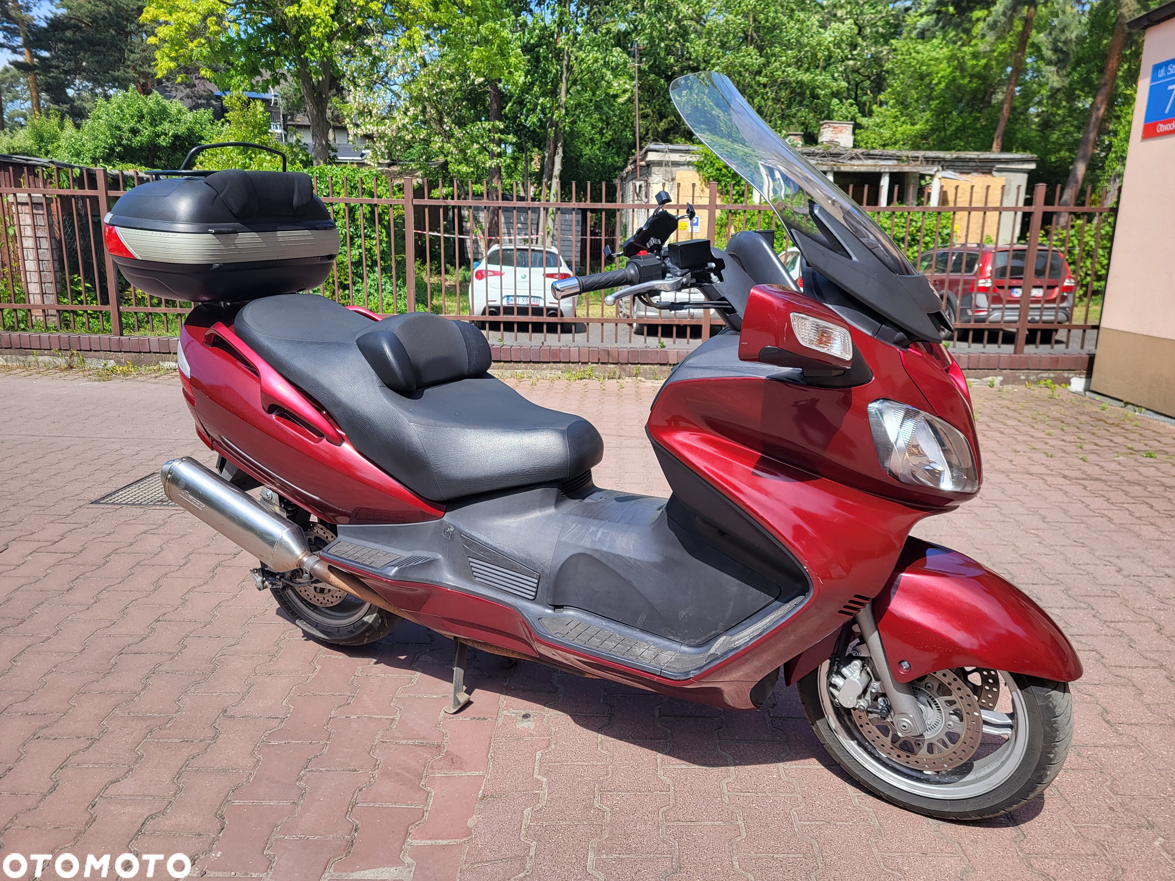 Suzuki Burgman - 3
