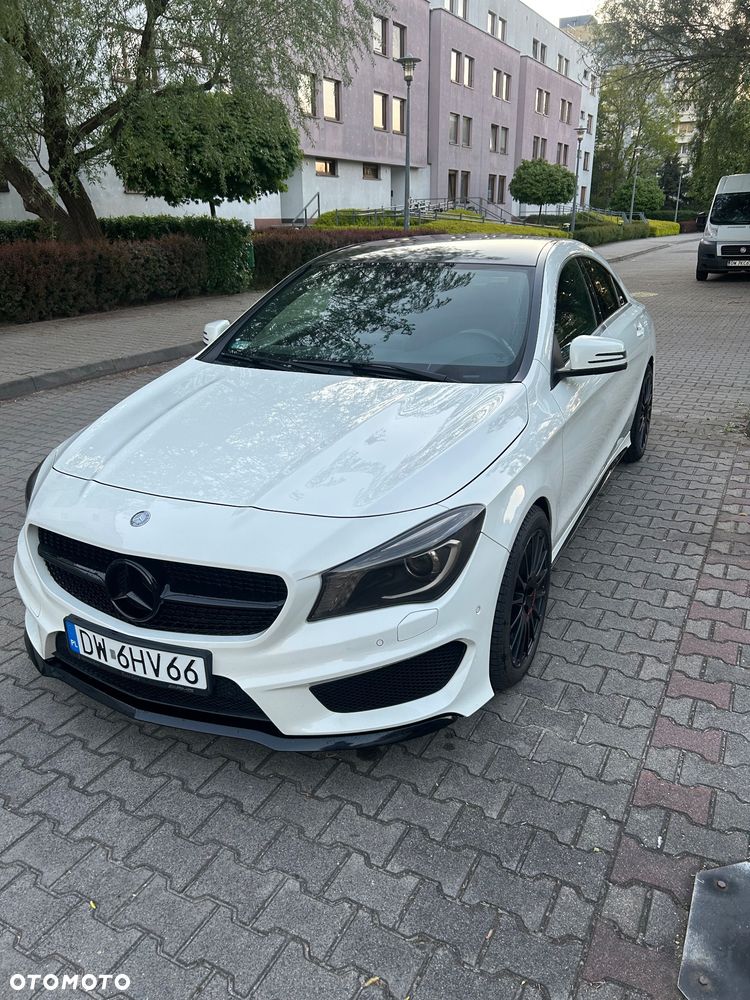 Mercedes-Benz CLA - 4