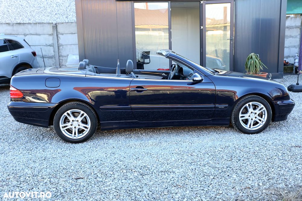 Mercedes-Benz CLK - 4