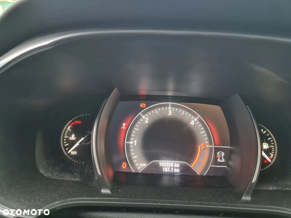 Renault Megane - 8