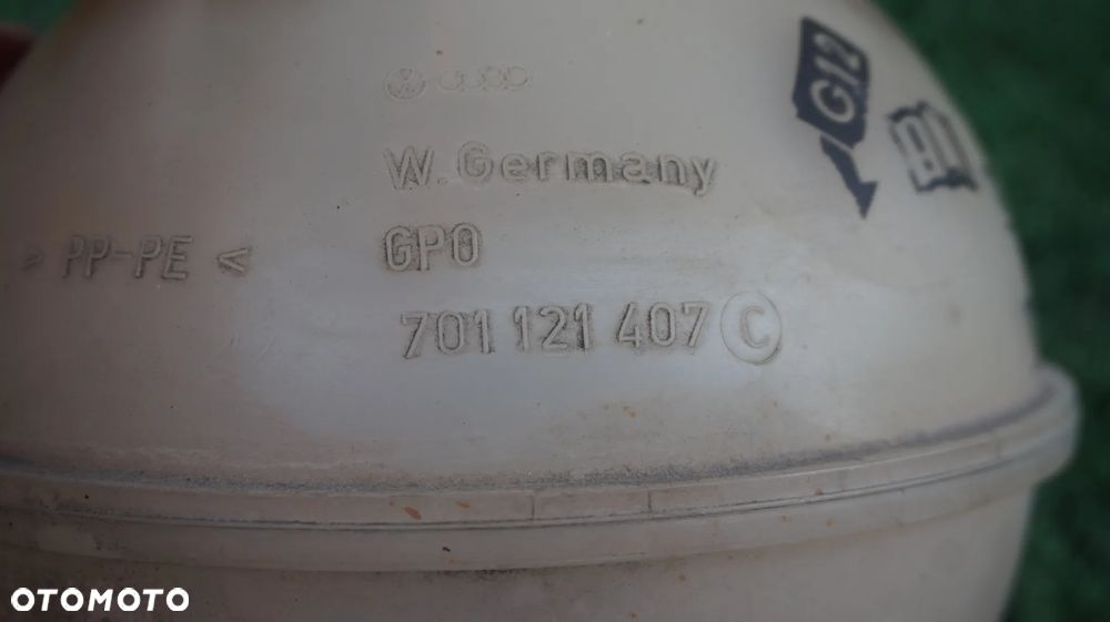 Volkswagen Transporter T4 2.5TDI zbiorniczek wyrownawczy 701121407C - 4
