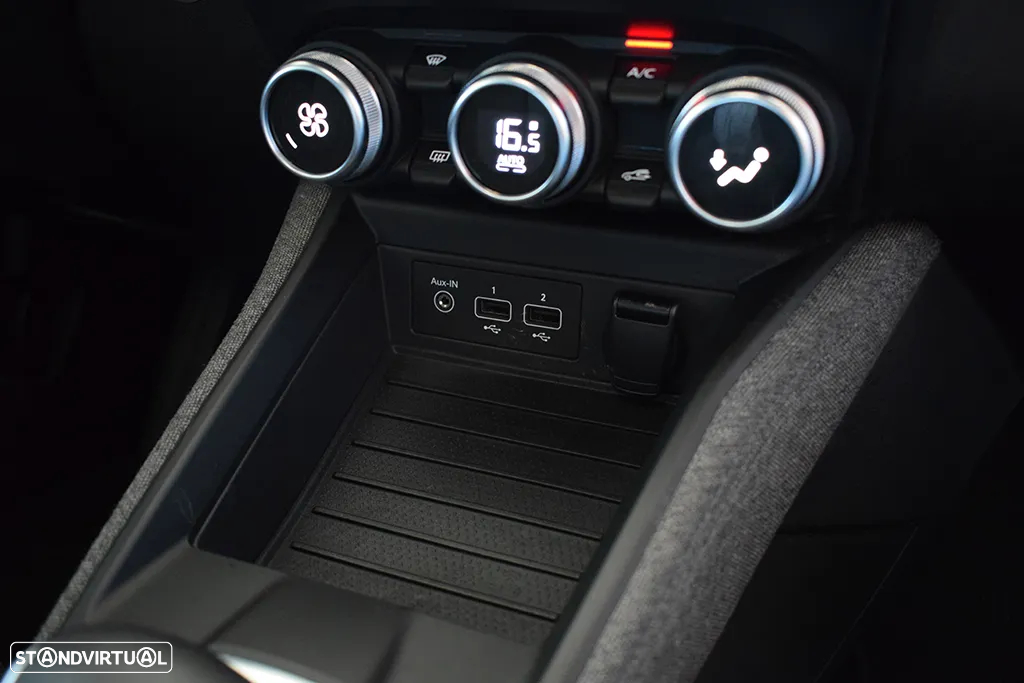 Renault Zoe (c/ Bateria) Intens 50 - 47