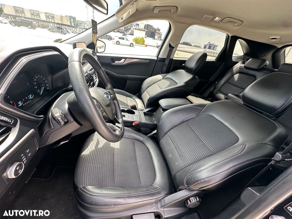 FORD Kuga 2020 — imagine 13