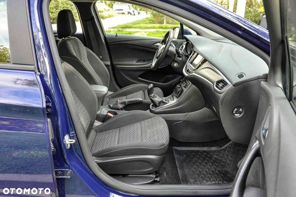 Opel Astra - 12