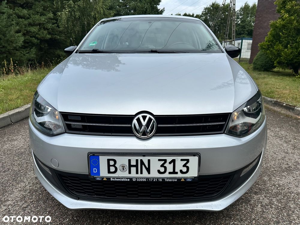 Volkswagen Polo - 2