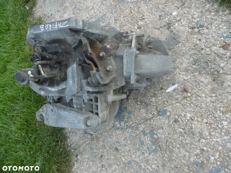Skrzynia biegów OPEL ZAFIRA vectra 1,9 CDTI M32 f-vat - 3