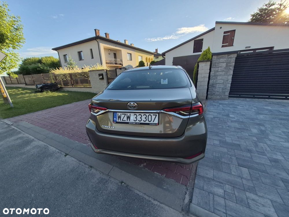 Toyota Corolla 1.6 Comfort - 6