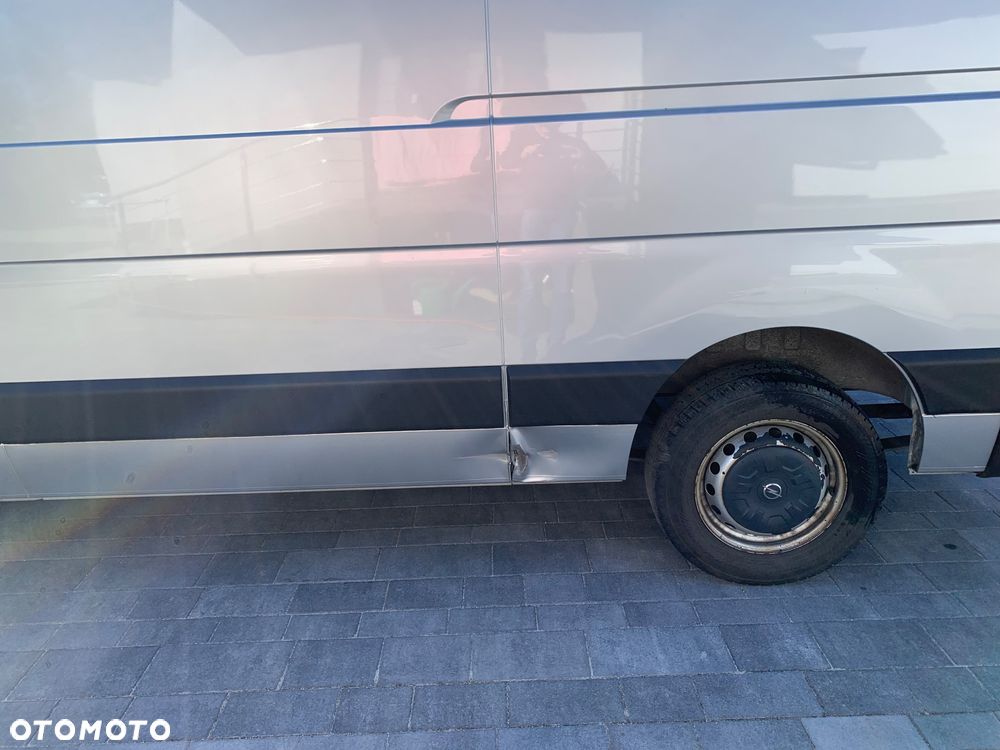 Opel Movano - 8