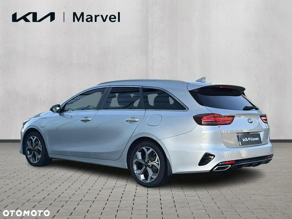 Kia Ceed 1.6 GDI PHEV Business Line DCT - 4