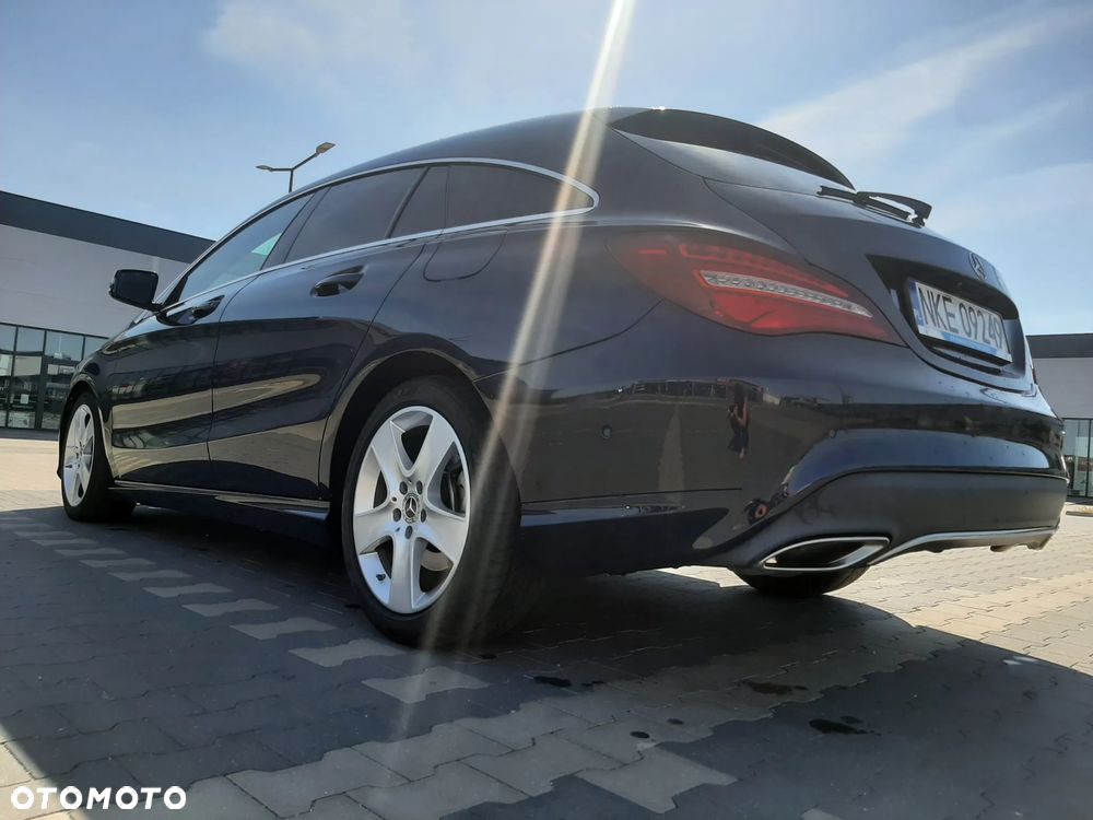 Mercedes-Benz CLA 200 d - 4