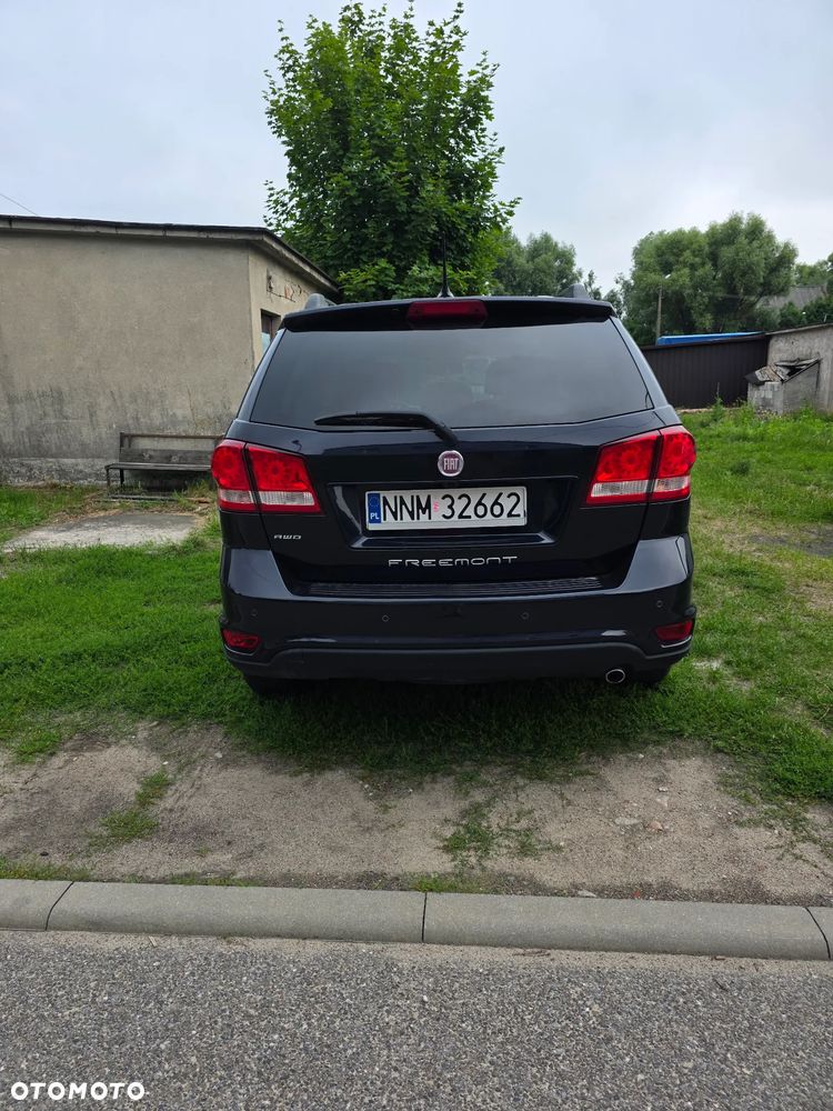 Fiat Freemont 2.0 Multijet Lounge AWD - 12