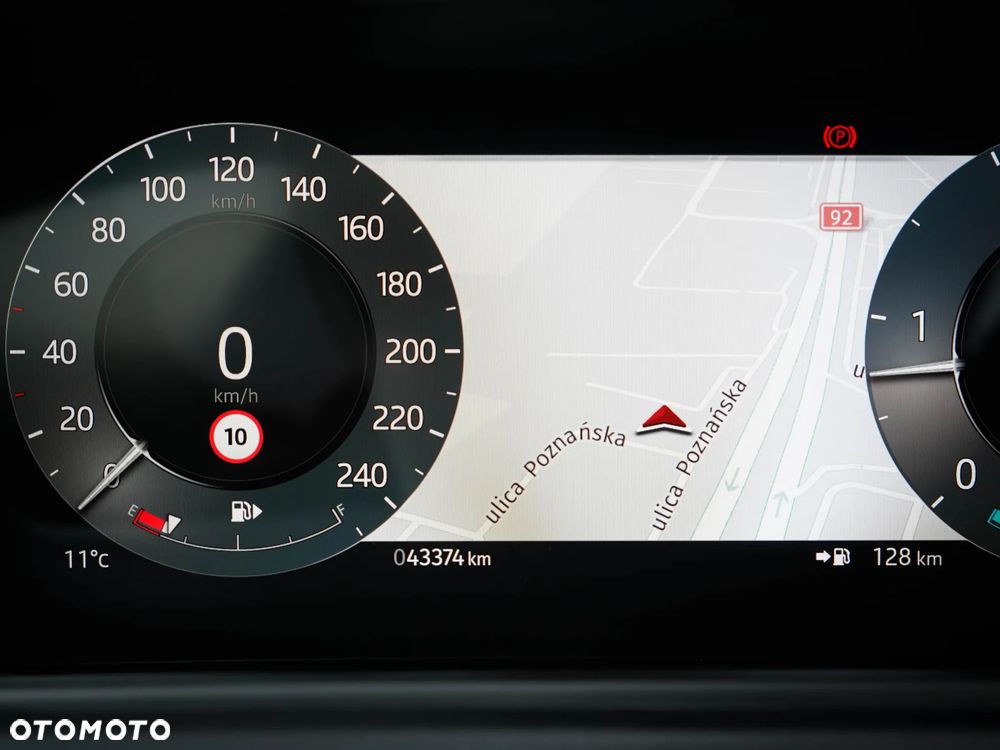 Land Rover Range Rover Velar 2.0 D200 mHEV Dynamic SE - 15