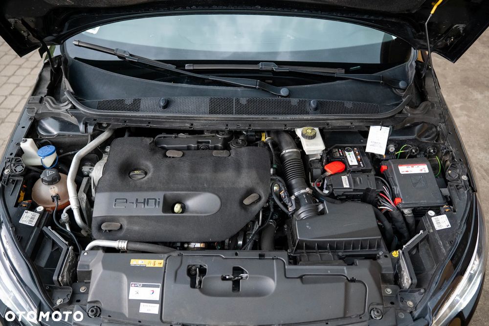 Peugeot 308 BlueHDi 150 Automatik Stop & Start Allure - 14