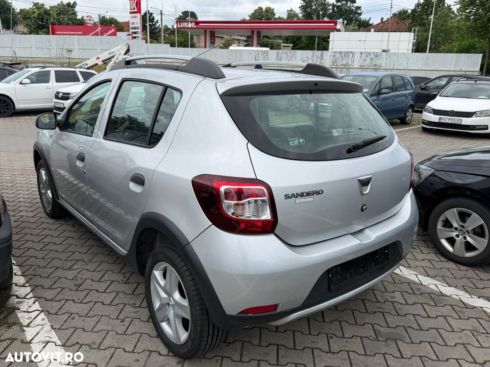 Dacia Sandero 1.5 dCI Stepway - 3