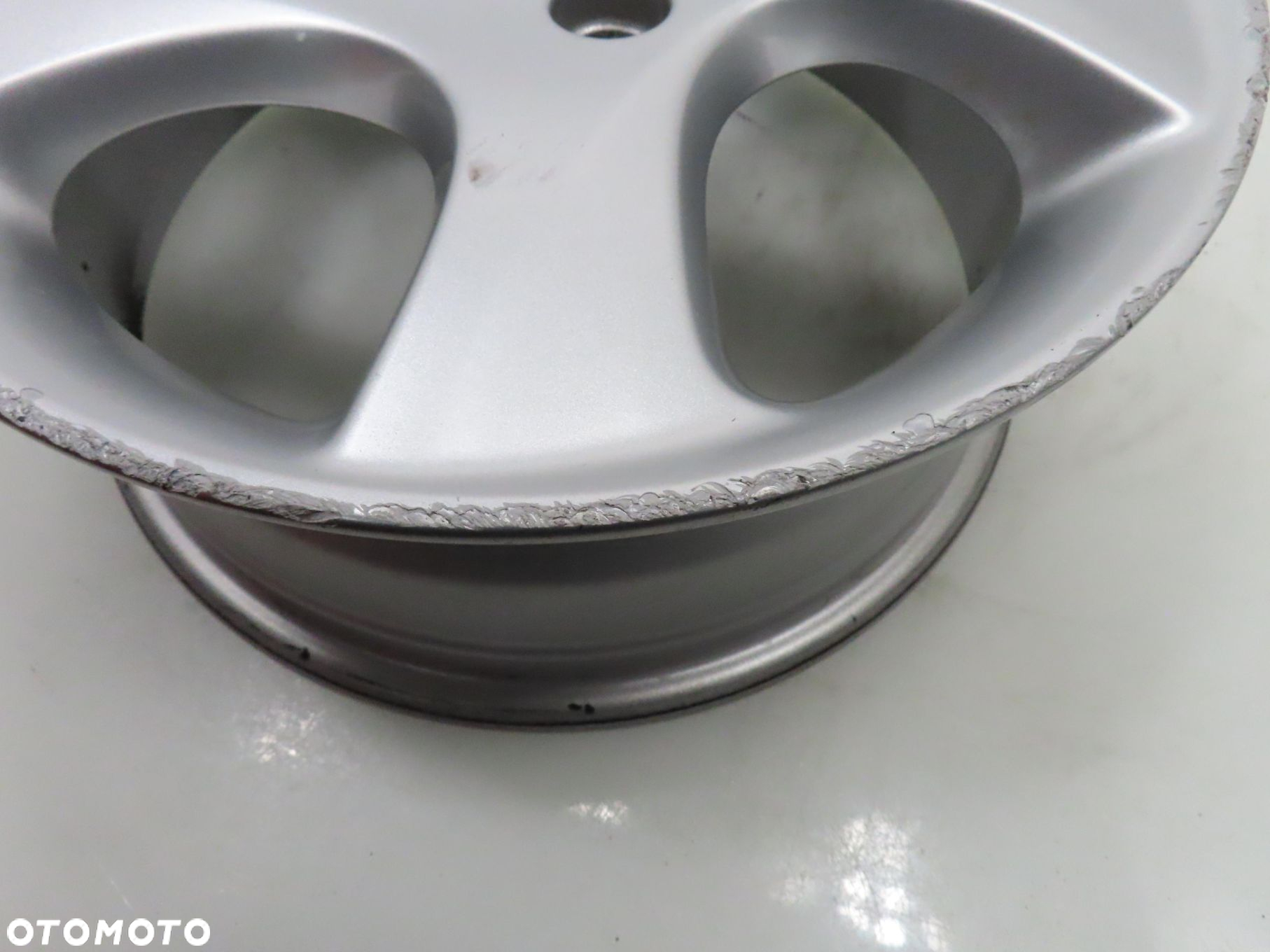 Alufelgi 15'' Mazda II 6J ET52,5 4x108 9965K26050 - 3