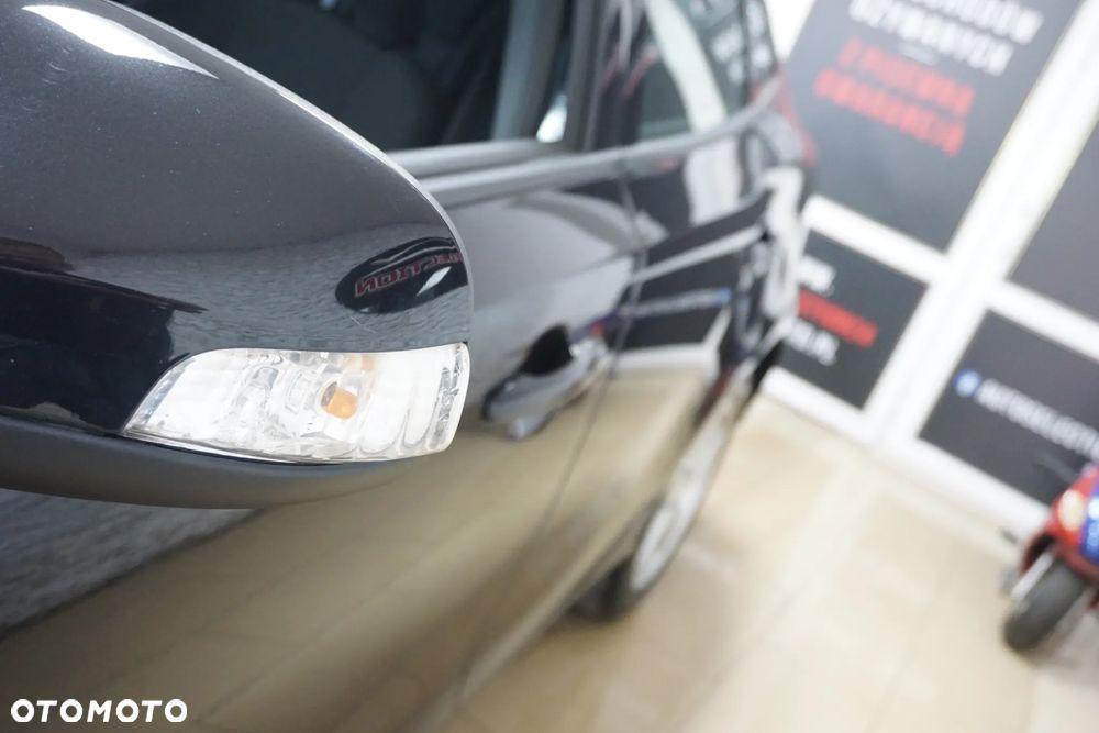Volvo V40 D2 Kinetic - 18