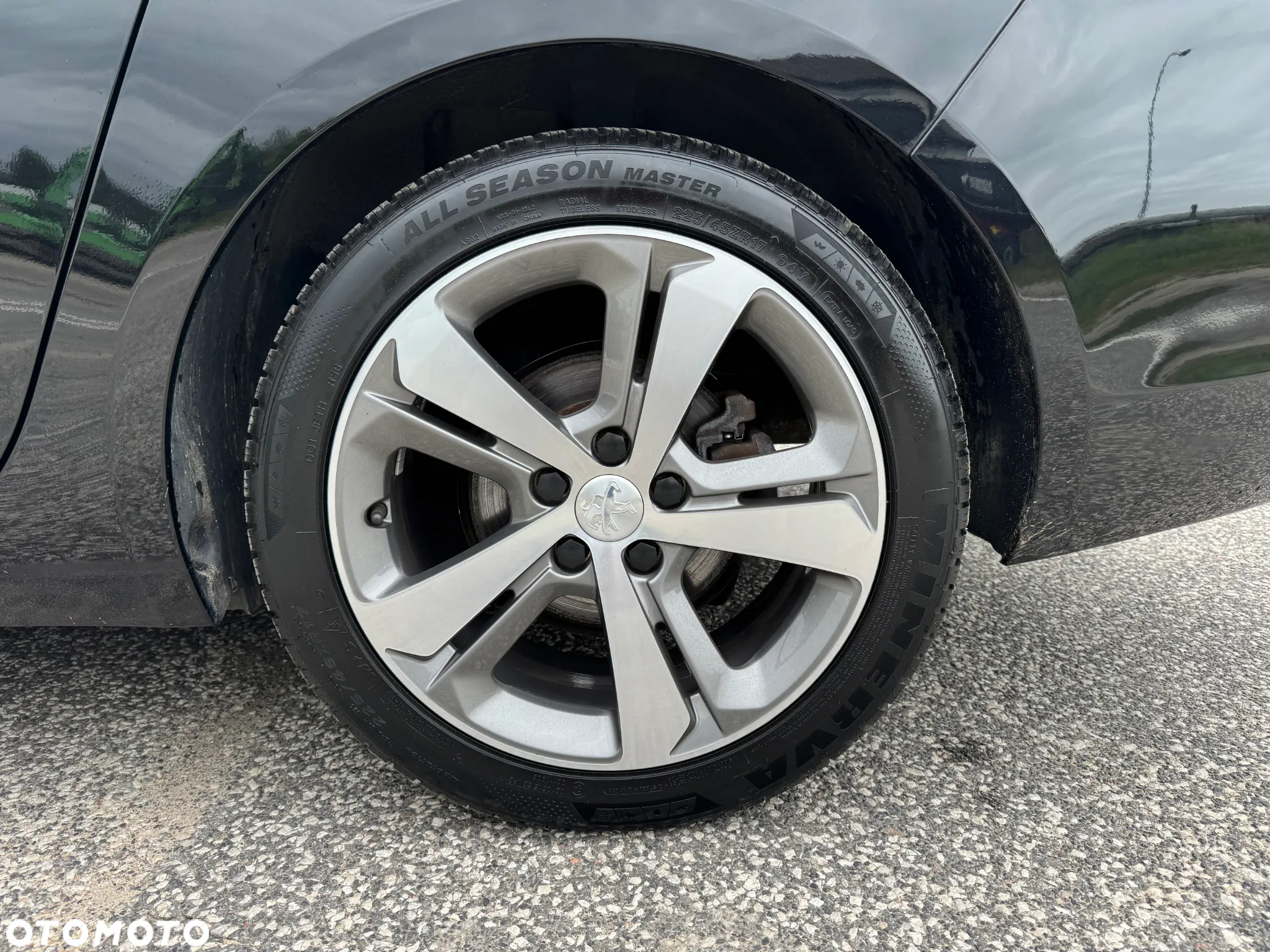 Peugeot 308 SW BlueHDi 130 EAT8 Stop & Start Allure Business-Paket - 31