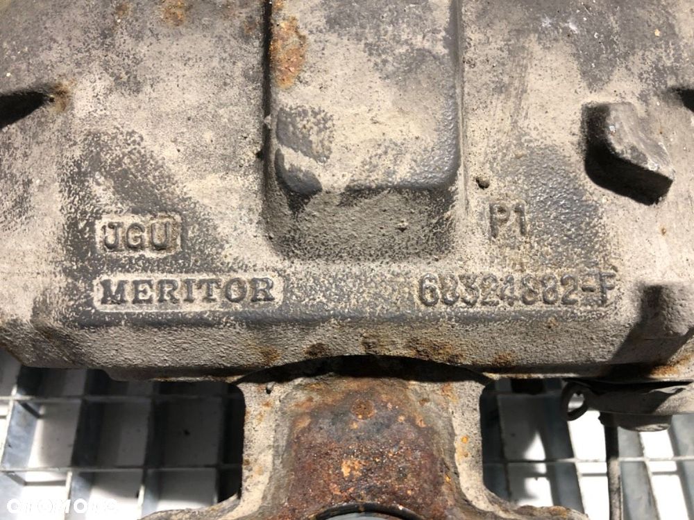 ZACISK PRAWY PRZÓD  VOLVO FH II 2012 - 2022 500 368 kW [500 KM] 10x4/6 2017 68324882 - 3