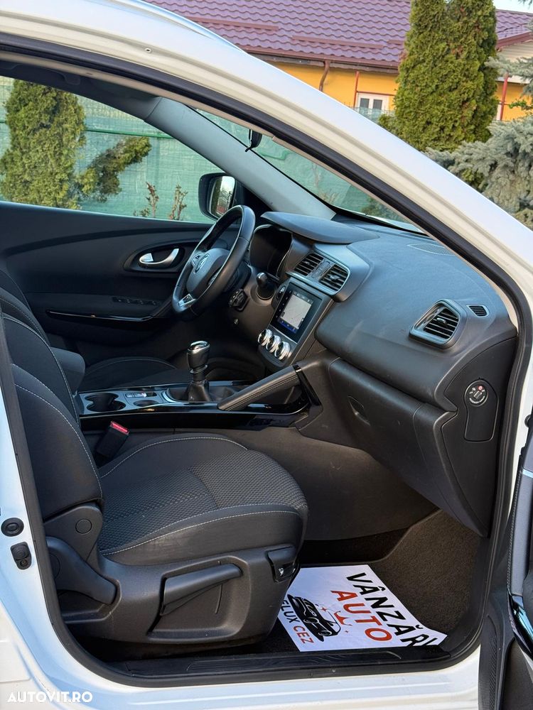 Renault Kadjar BLUE dCi 115 BUSINESS EDITION - 8
