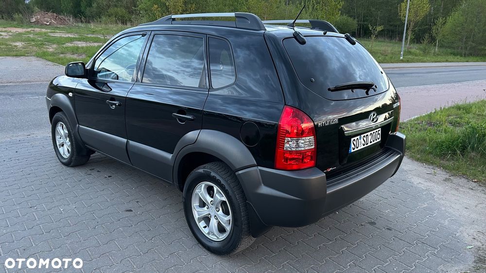 Hyundai Tucson 2.0 2WD GLS - 4