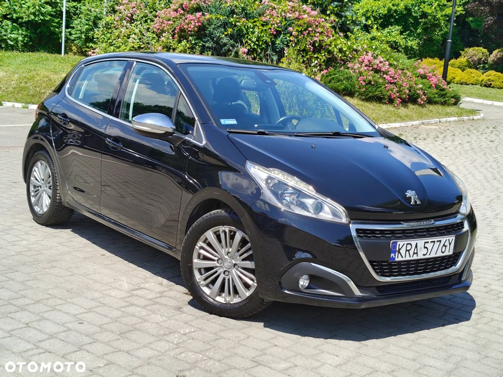 Peugeot 208 1.2 PureTech Style - 28