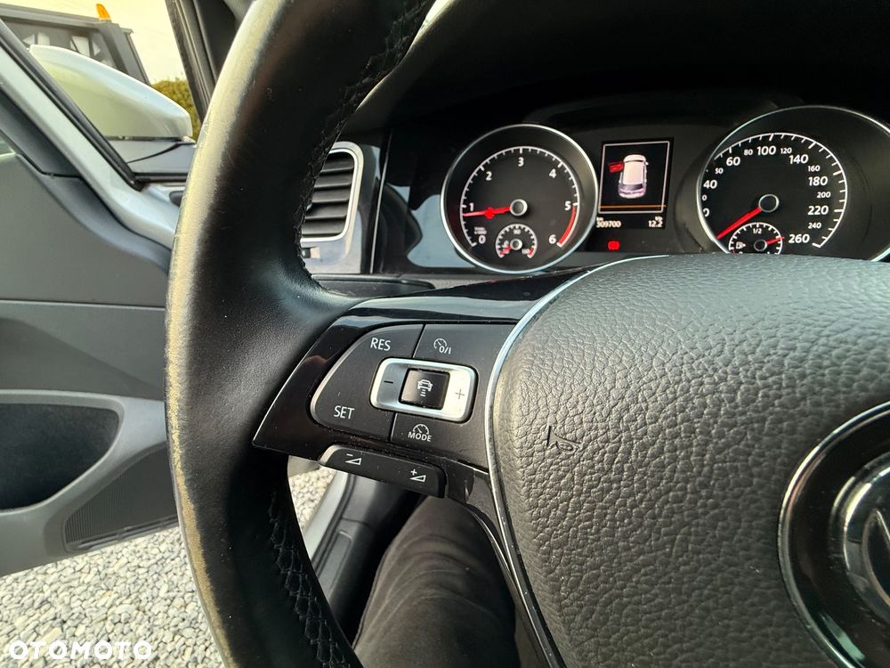 Volkswagen Golf 2.0 TDI (BlueMotion Technology) Highline - 24