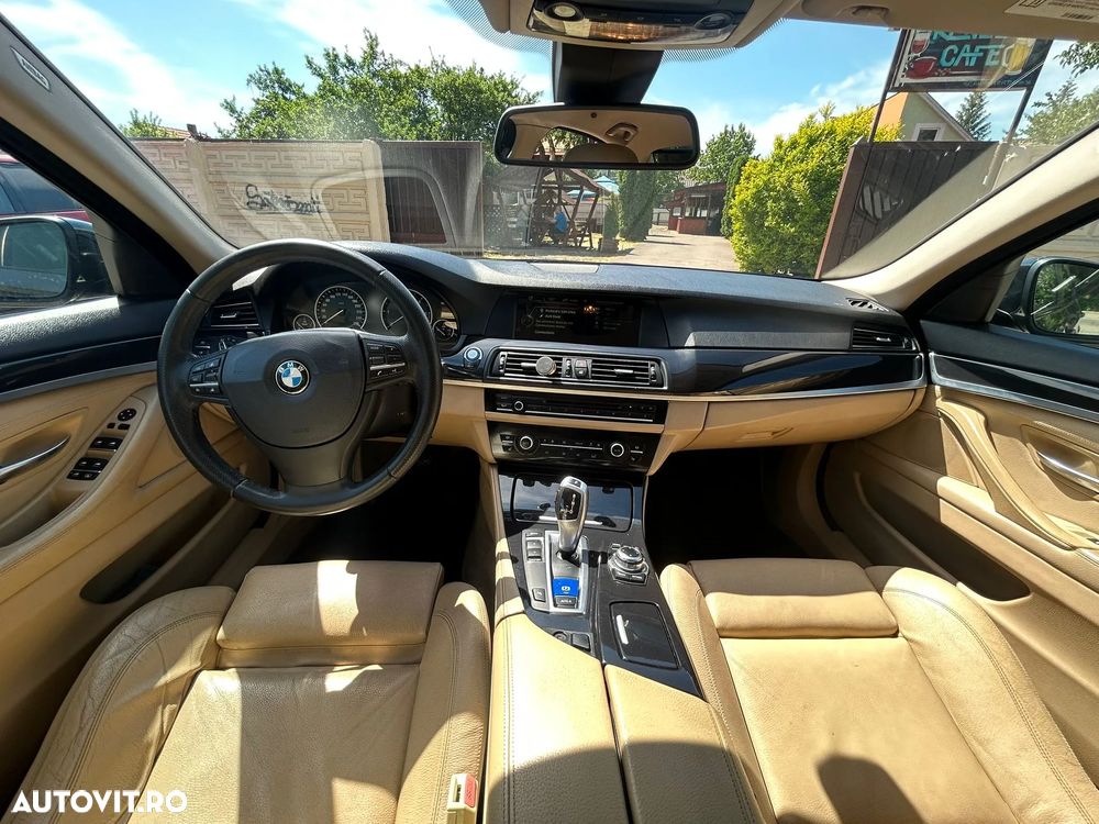 BMW Seria 5 525d Aut. - 6