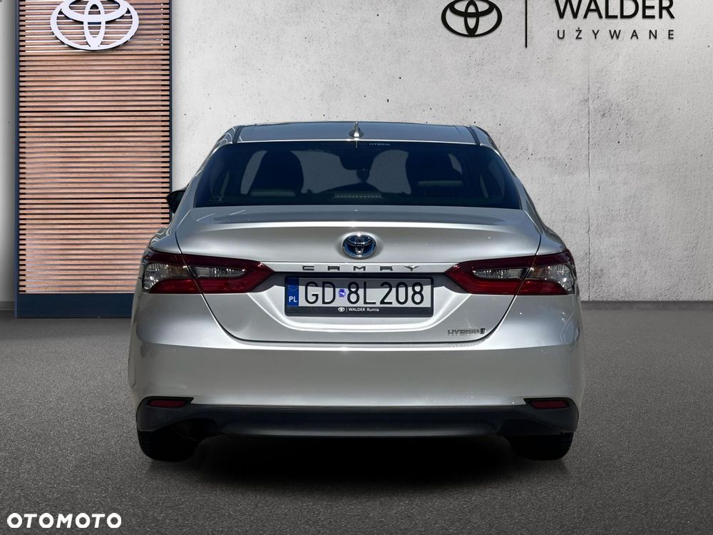 Toyota Camry 2.5 Hybrid Prestige CVT - 6