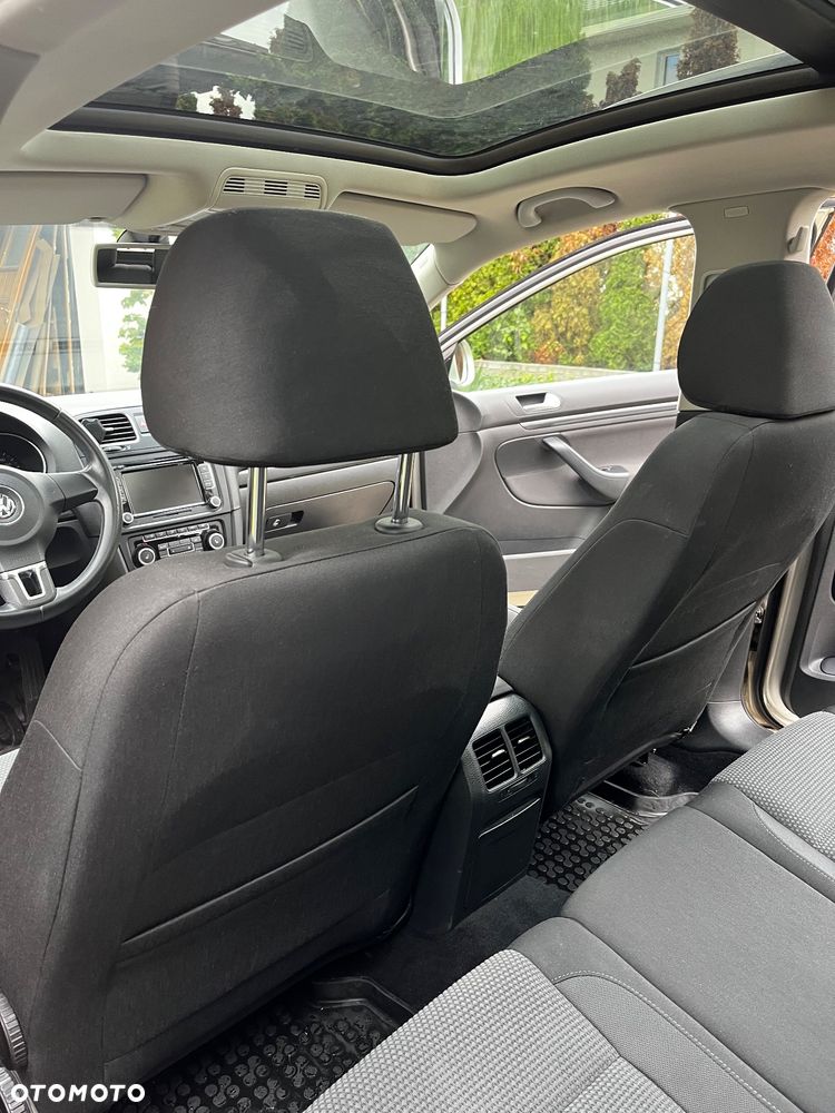Volkswagen Golf - 19