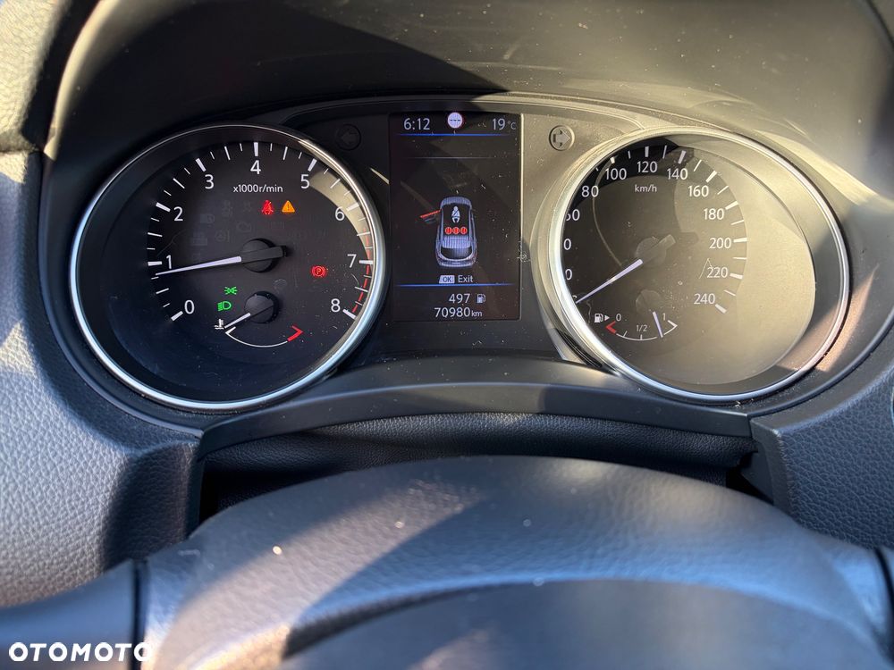 Nissan Qashqai 1.3 DIG-T N-Connecta EU6d - 12
