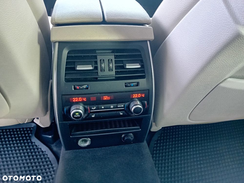 BMW 5GT 535d xDrive - 14