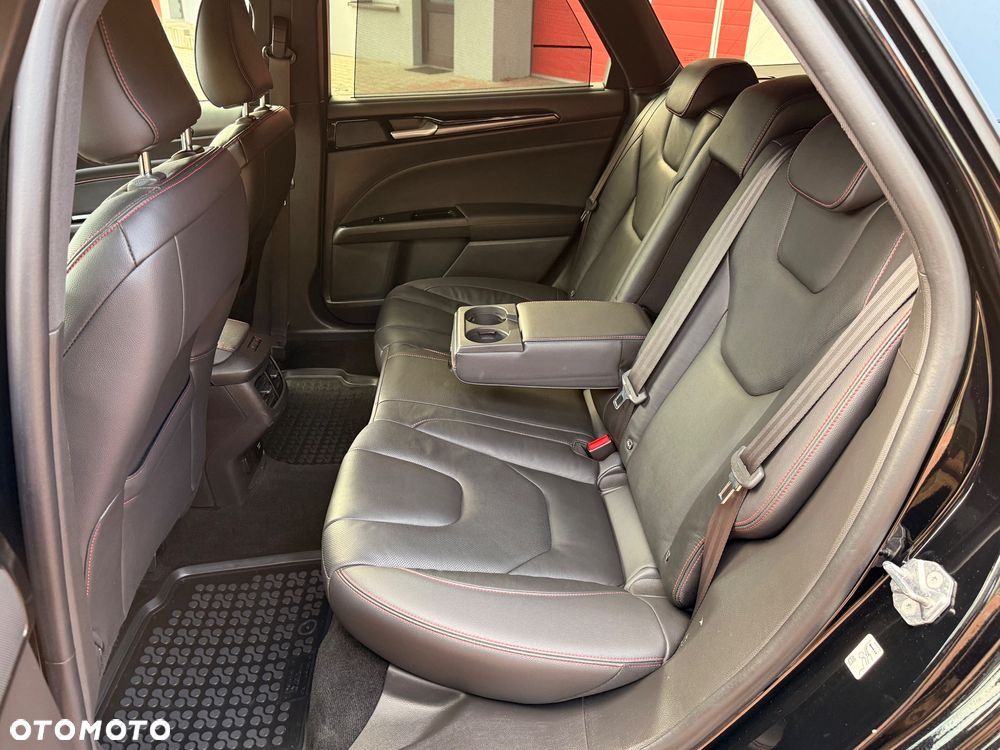 Ford Mondeo 2.0 EcoBlue ST-Line X AWD - 31