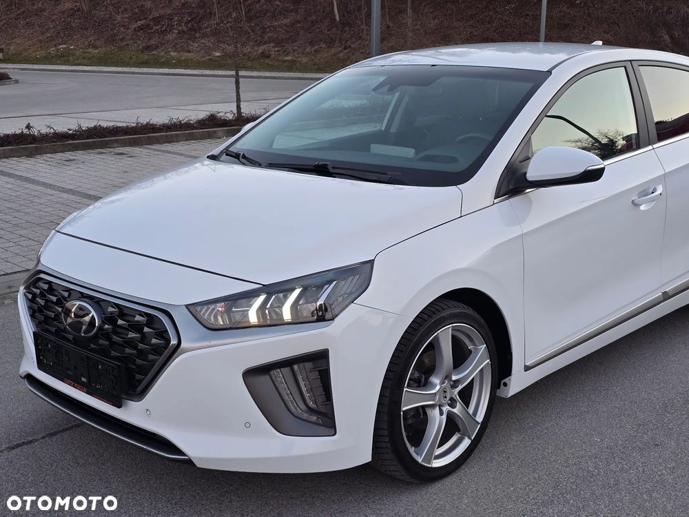 Hyundai IONIQ 1.6 GDI - 22