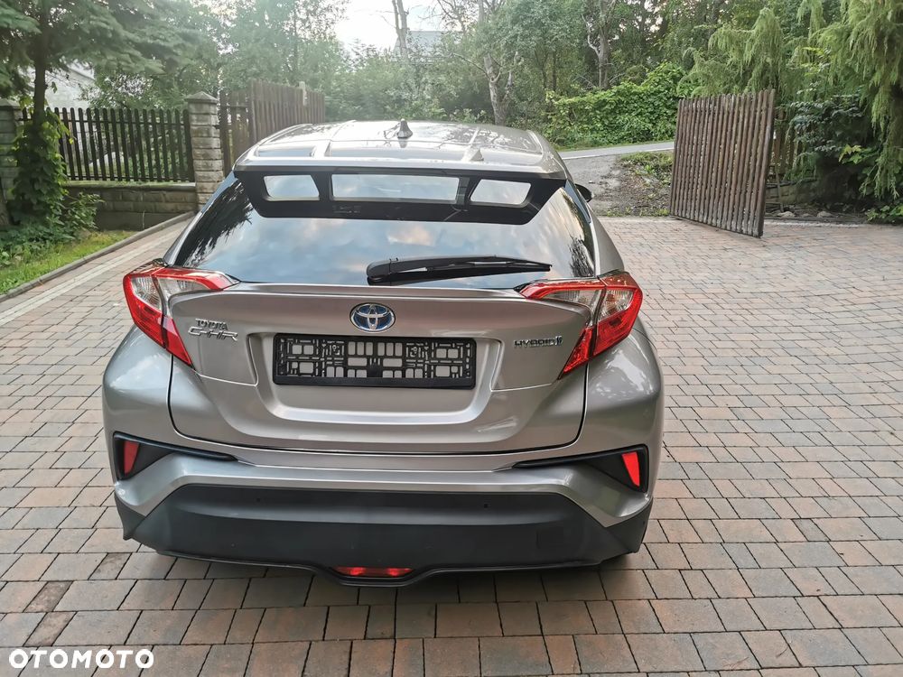 Toyota C-HR Lounge - 6