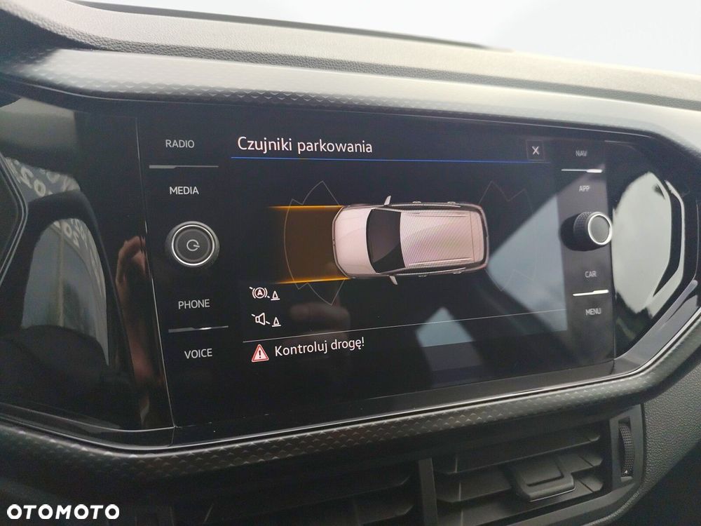 Volkswagen T-Cross - 25