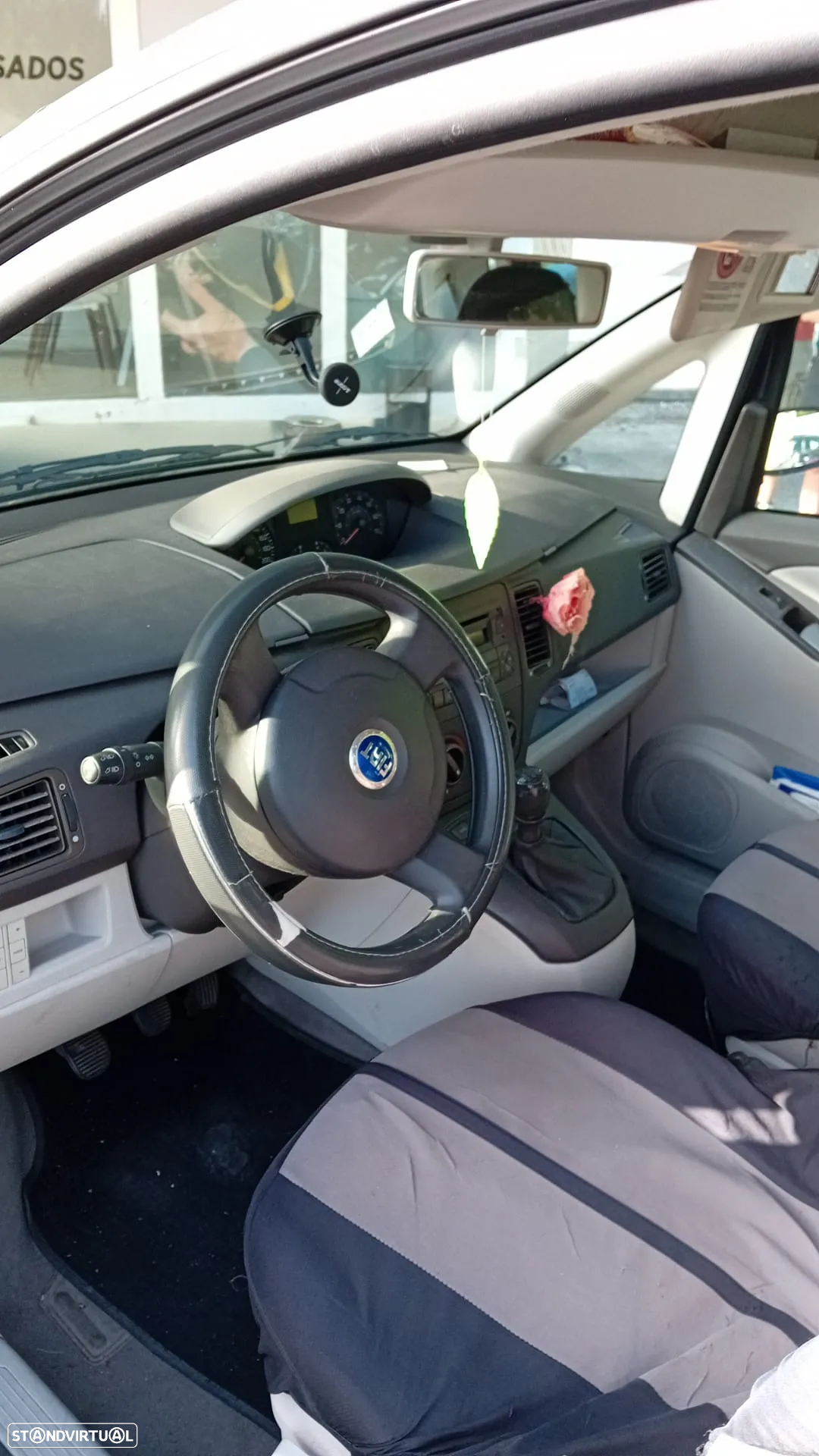 Fiat Idea 1.2 16V Active - 9
