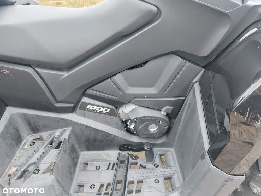 Can-Am Outlander Max - 22