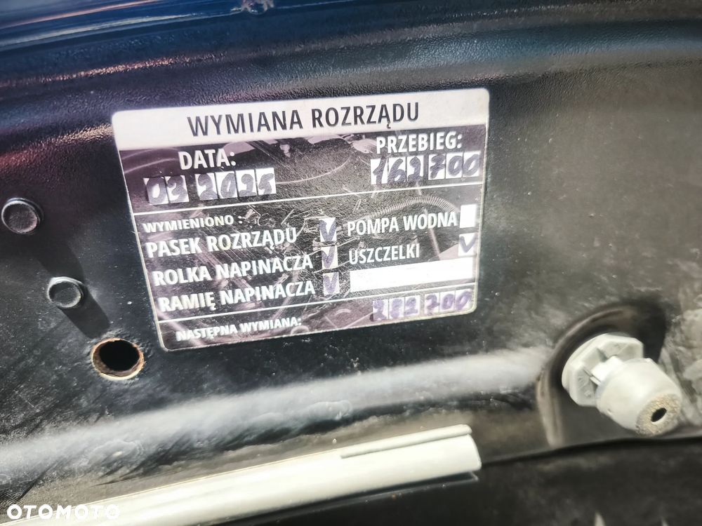 Volkswagen Passat 1.8 TSI Comfortline - 22