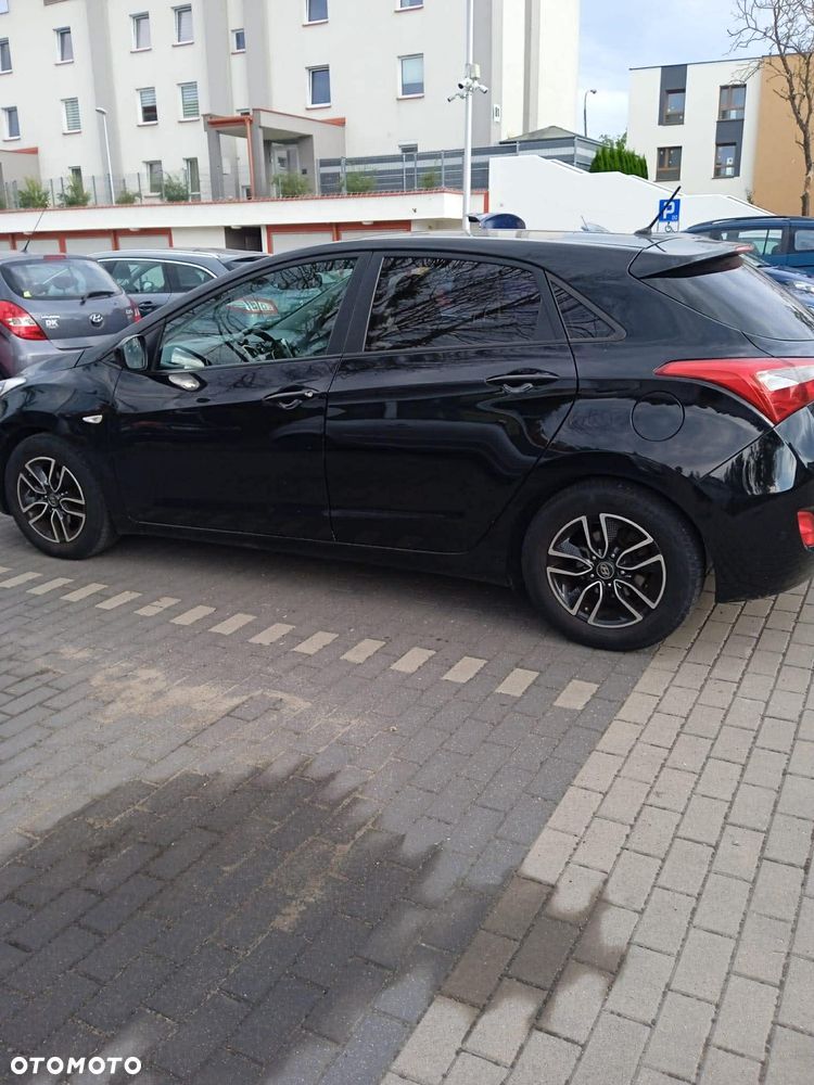 Hyundai i30 1.4 Classic + - 3