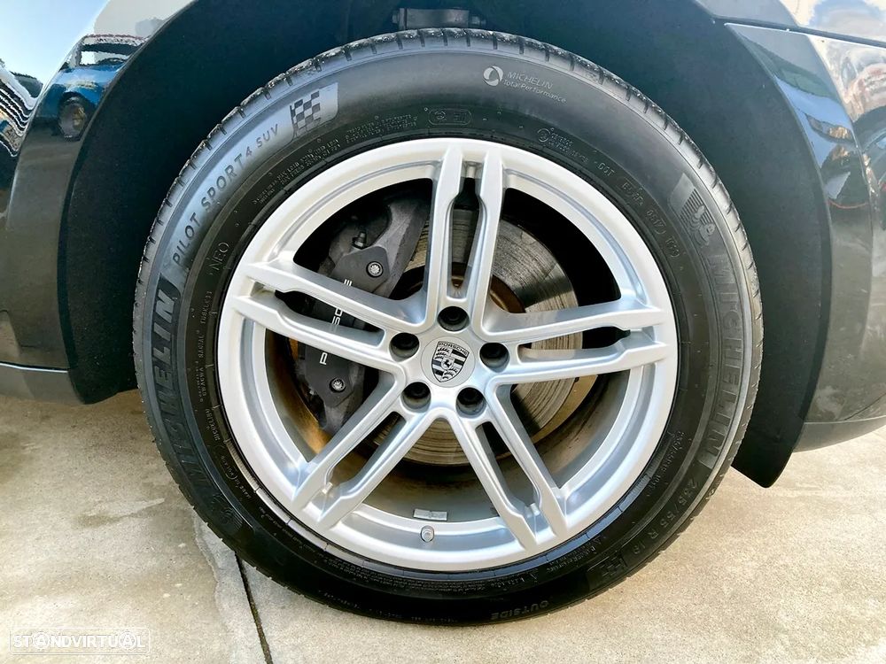 Porsche Macan Standard - 39